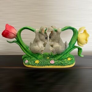 Fitz and Floyd “Charming Tails Bunny Buddies" figurine # 89/619 by Dean Griff